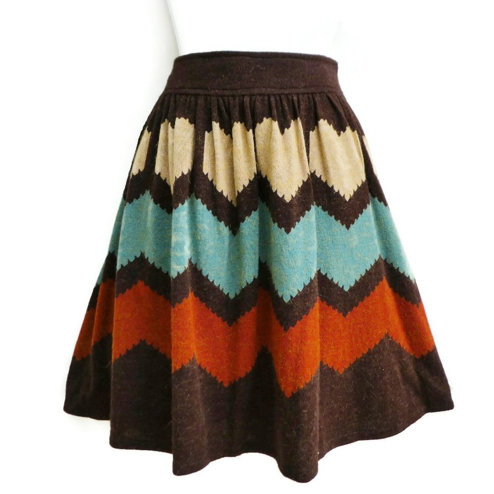 Vintage 70s Chevron Knit Skirt Furry Lined Zipper Side Full S
